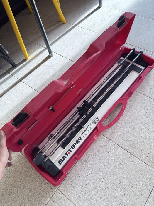 Cortador/Traçador de Tijoleira e Piso