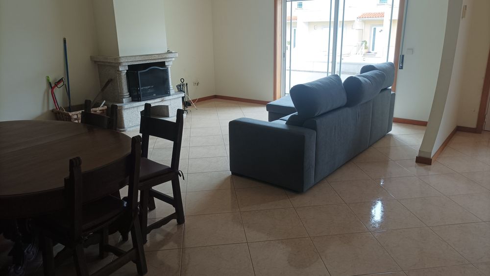 Moradia banda T3 em Amares - Braga