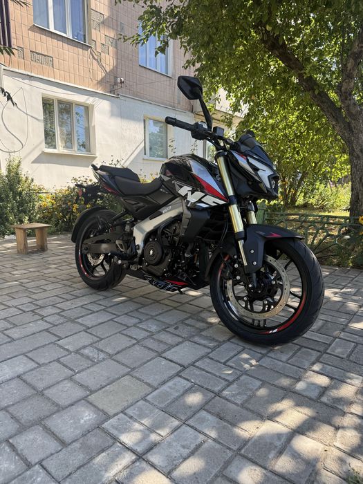 Bajaj Pulsar NS400 2026 офіціал новий