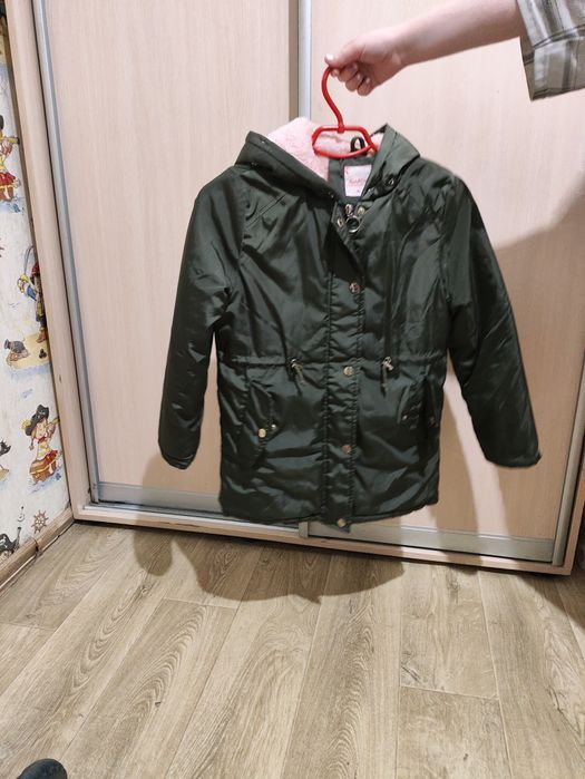 Куртка на девочку