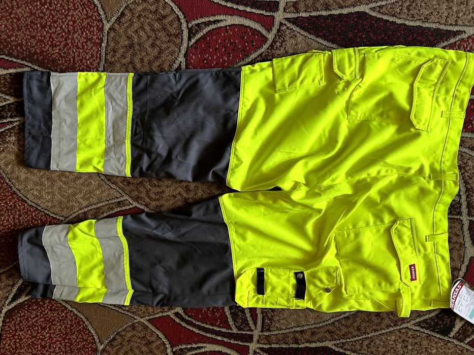 Робочі штани з світловідбиваючими смугами стандарту EN 471