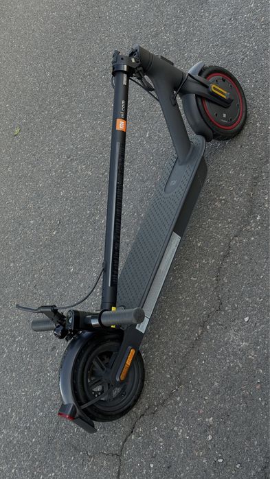 Електросамокат Xiaomi Mi Electric Scooter Pro 2 Black