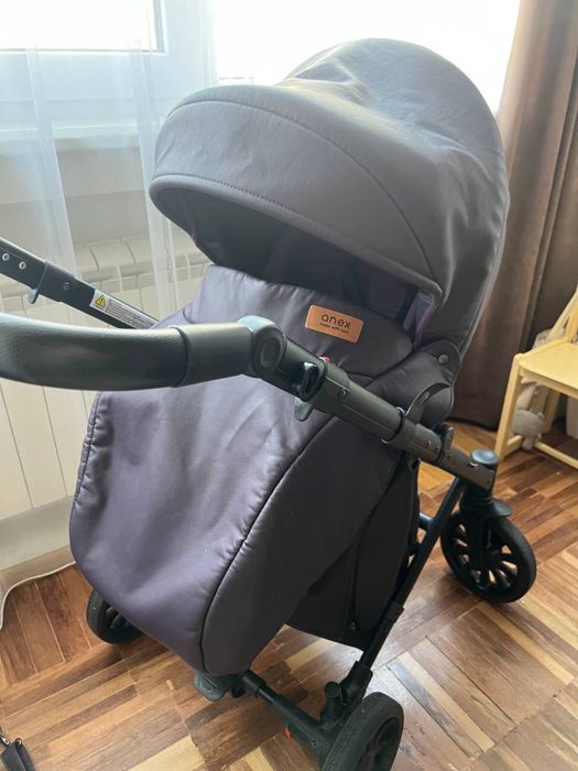 Коляска в отличном состоянии Anex cross
