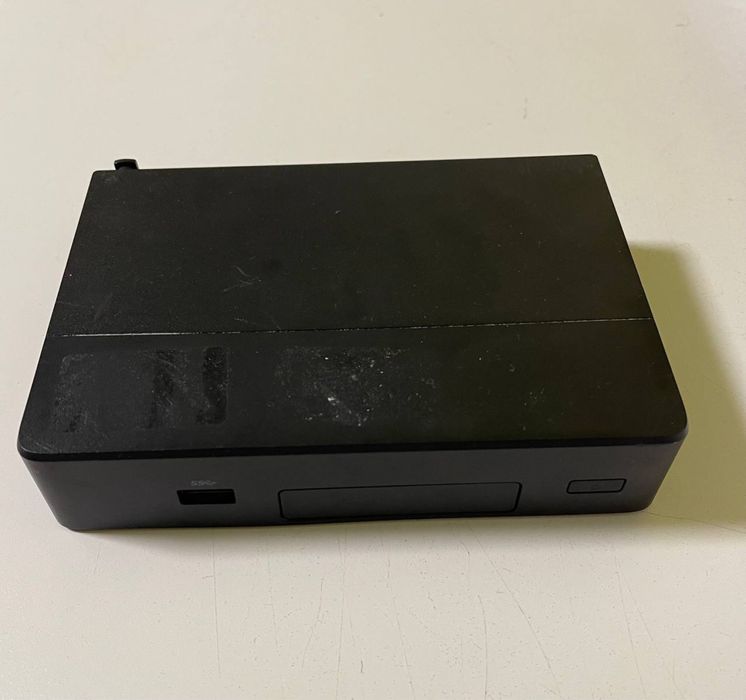 Комп'ютер INTEL NUC 8 Rugged Celeron N3350 (BKNUC8CCHKR)