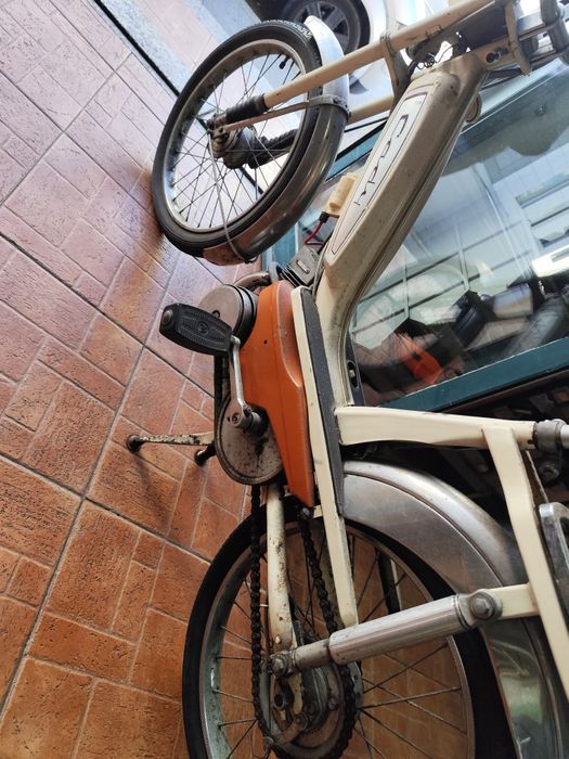 Mobylette Caddy especial