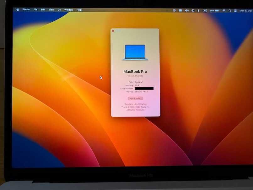 MacBook Pro M1 13" – 16 GB RAM / 256 GB SSD – Silver64584818725889123