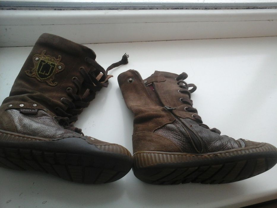 Осінне дитяче взуття.