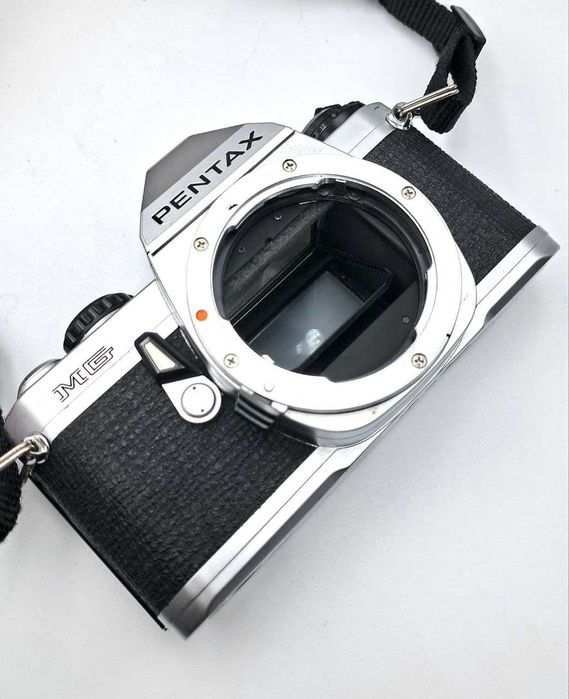 Плівкова камера Pentax MG