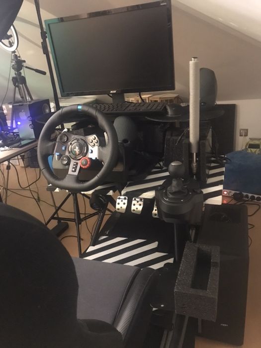 Simulador Playseat Obutto c/ Logitech G29, PC, Monitor