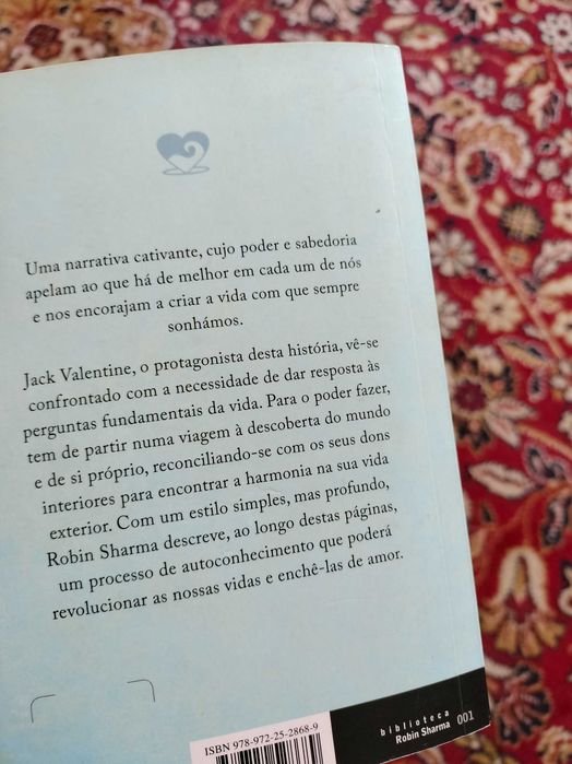 O santo,o surfista e a executiva