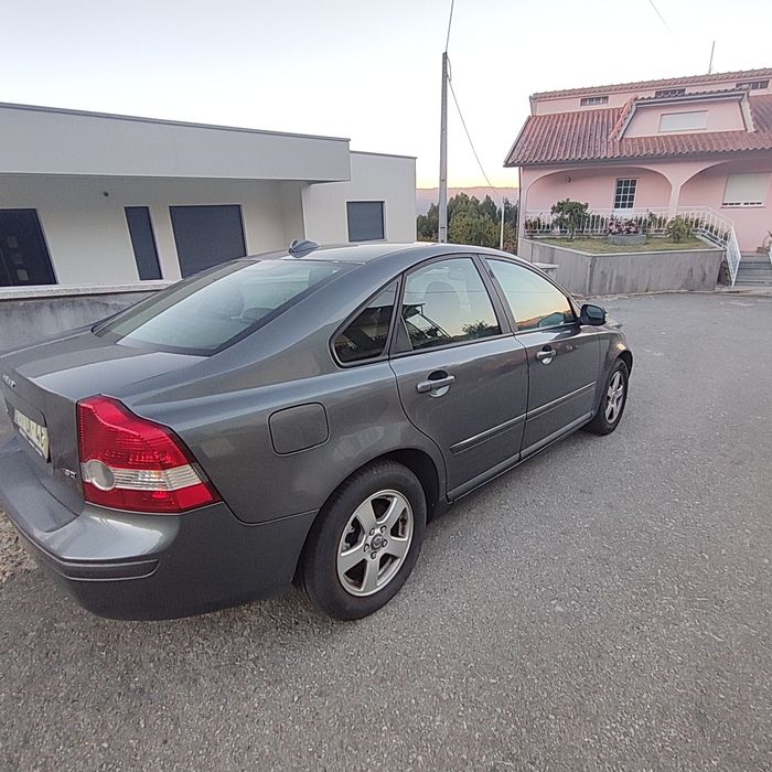 Volvo S40 1.6D — 04/2007