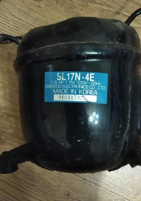Компрессор для холодильника корейский SL 17 N 4 E