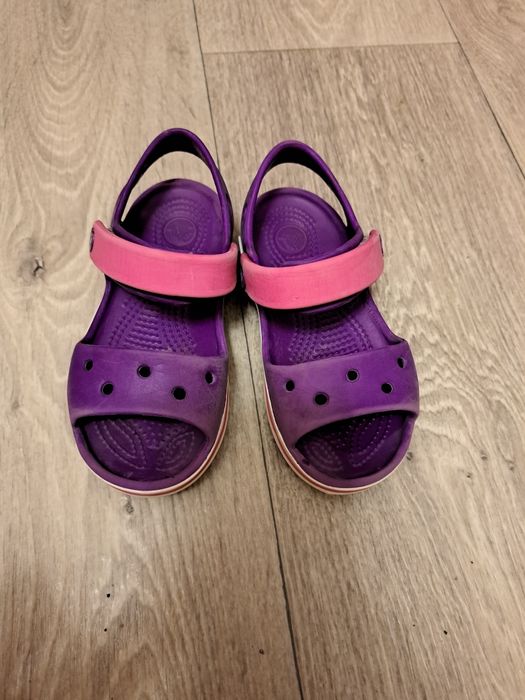 Босоніжки для дівчинки