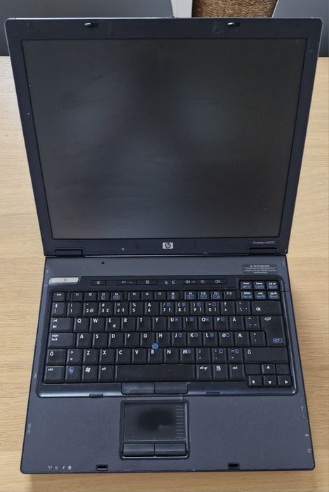 Laptop HP Compaq nc6220