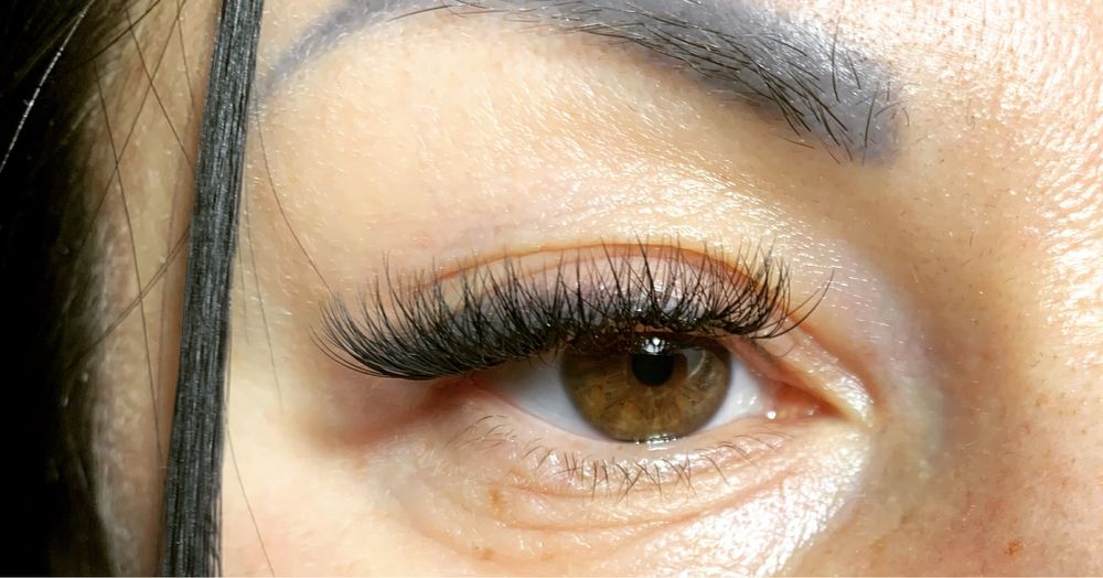 Нарощення вій  Вишневе