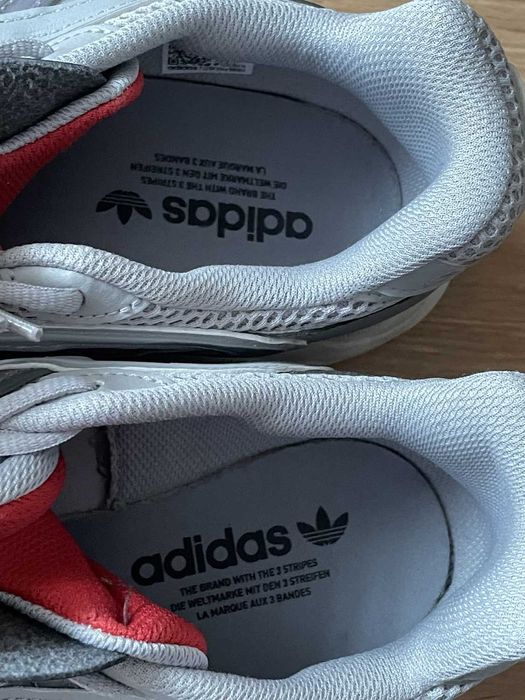 Buty Adidas Originals Ozmillen 46