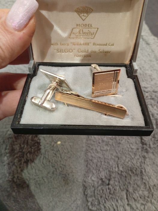 Продам чоловічий набір запонок  золото срібло  модельAdmira нові