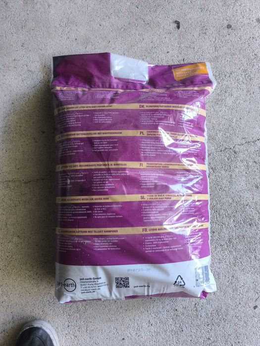 Areia para gato saco novo