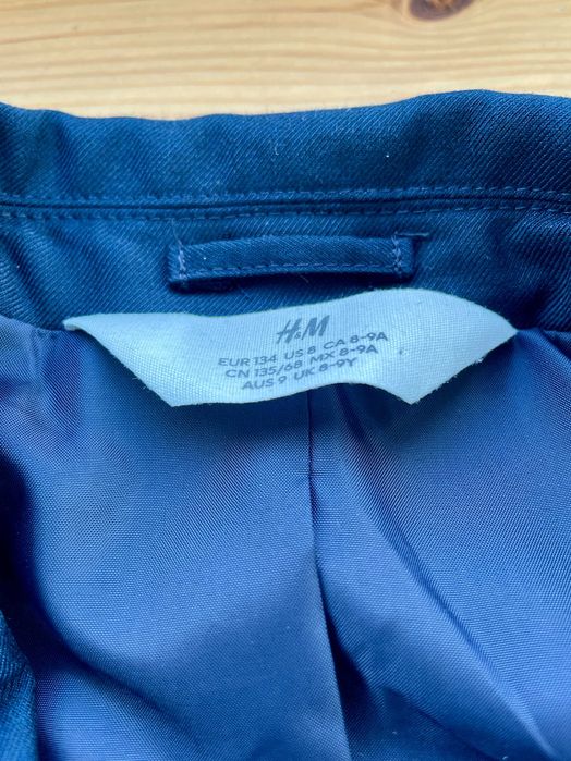 Casaco de fato azul escuro H&M – Tamanho 8-9 anos (134 cm)