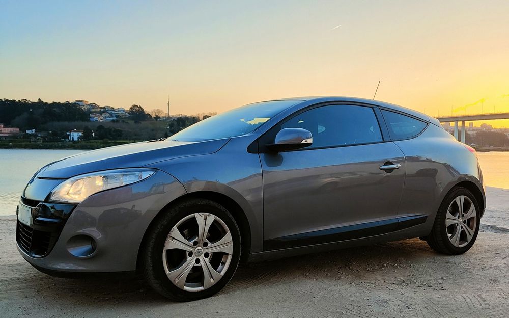 Renault Megane Coupé Bose edition