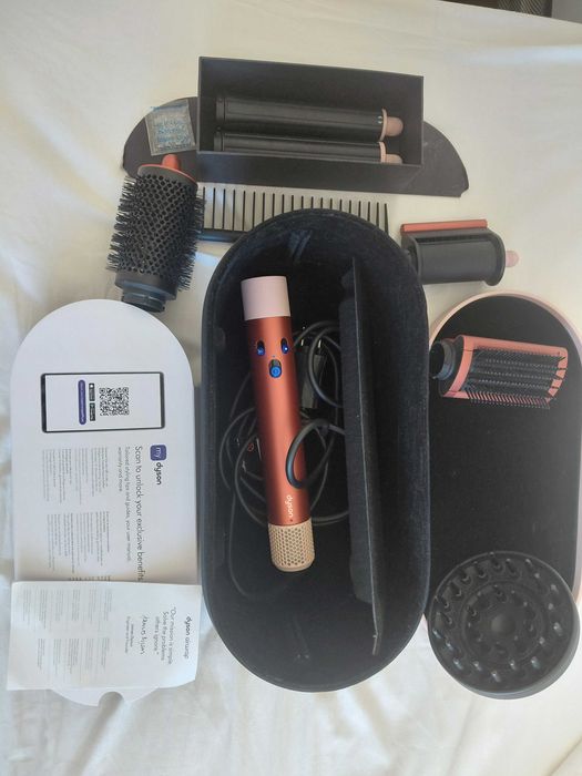 Vendo dyson novo , ultimo modelo