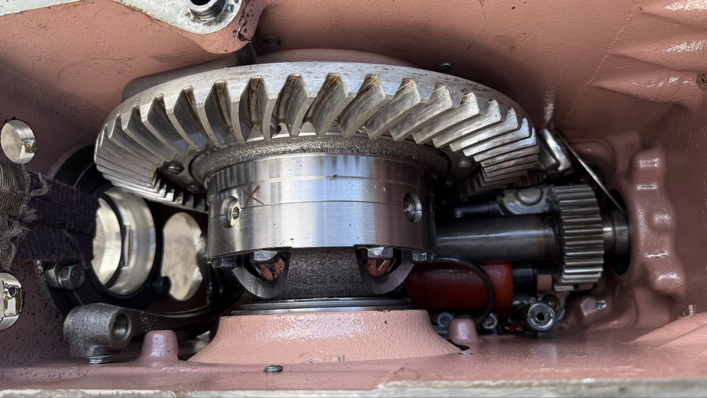 Tylny most ze zwolnicami Zetor 7211,6211,itp. do Ursus C-360