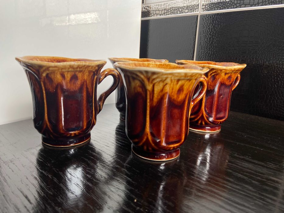 Горнятка / чашки для кави, кружки для кофе