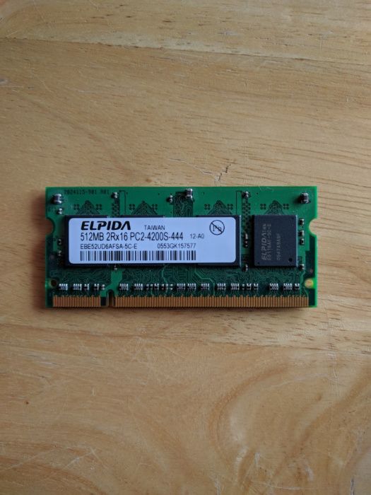 ELPIDA RAM Memory 512 MB 2Rx16 PC2-4200S 444 12 A064751281470338120