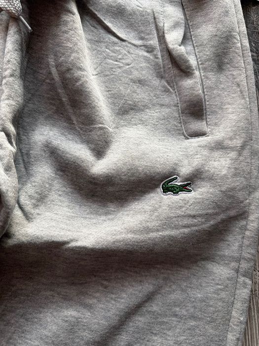 Nowe spodnie dresowe Lacosta XL