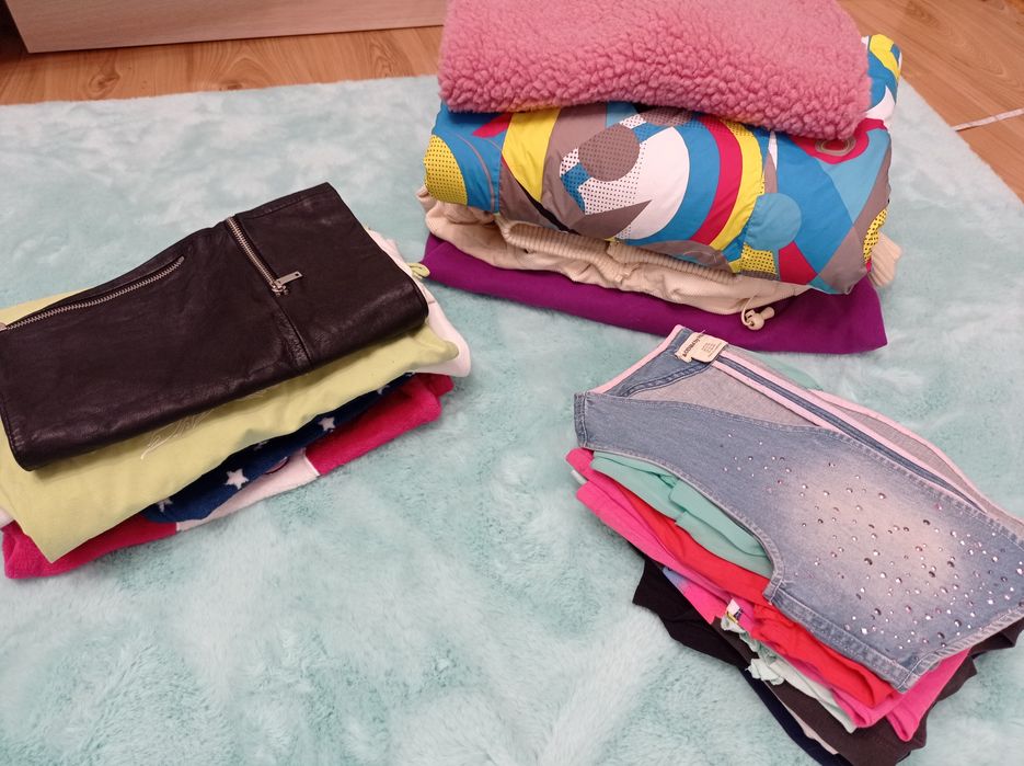 Dla dziewczynki 146/152