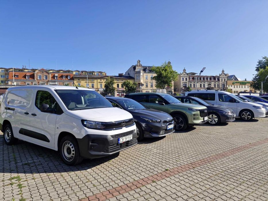 Wypożyczalnia Samochodów Wynajem Osobowe Busy 9 Dostawcze