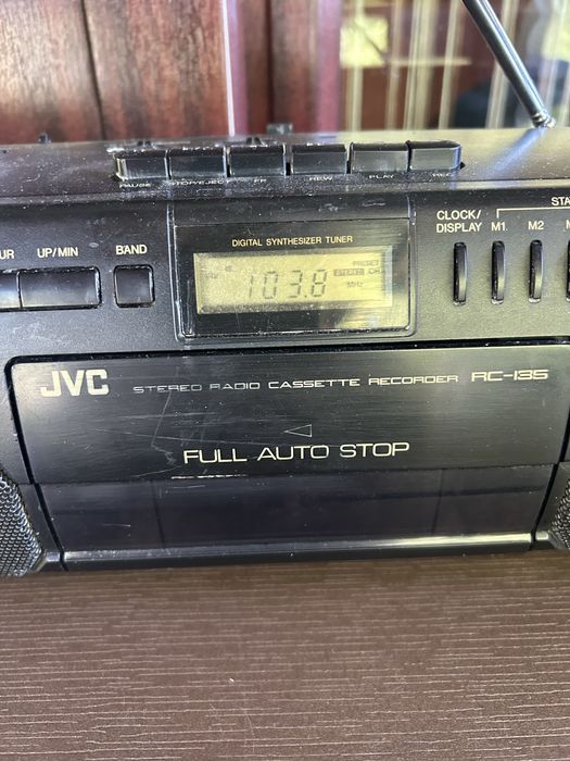 Radiomagnetofon JVC