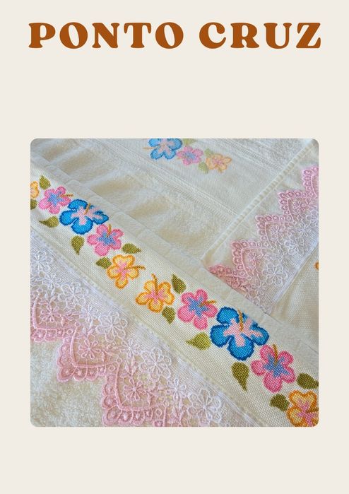 Jogo de toalhas (banho e rosto) bordadas em ponto cruz