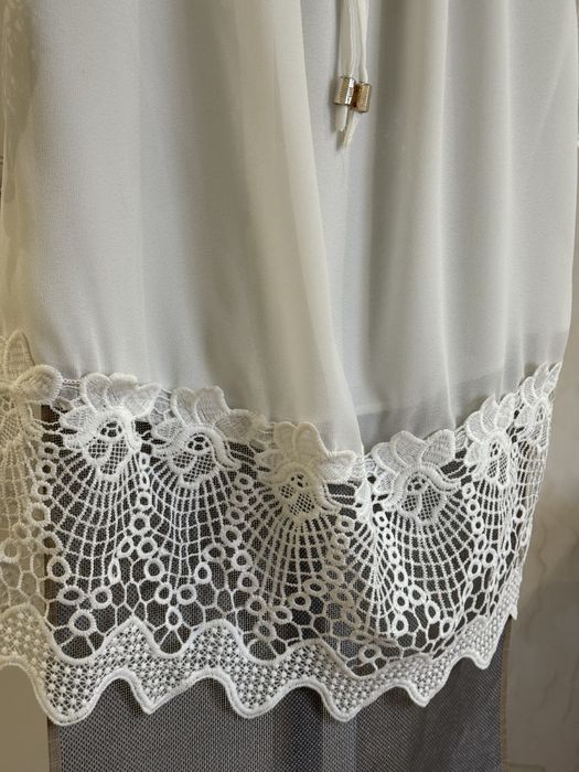 Блуза напівпрозора