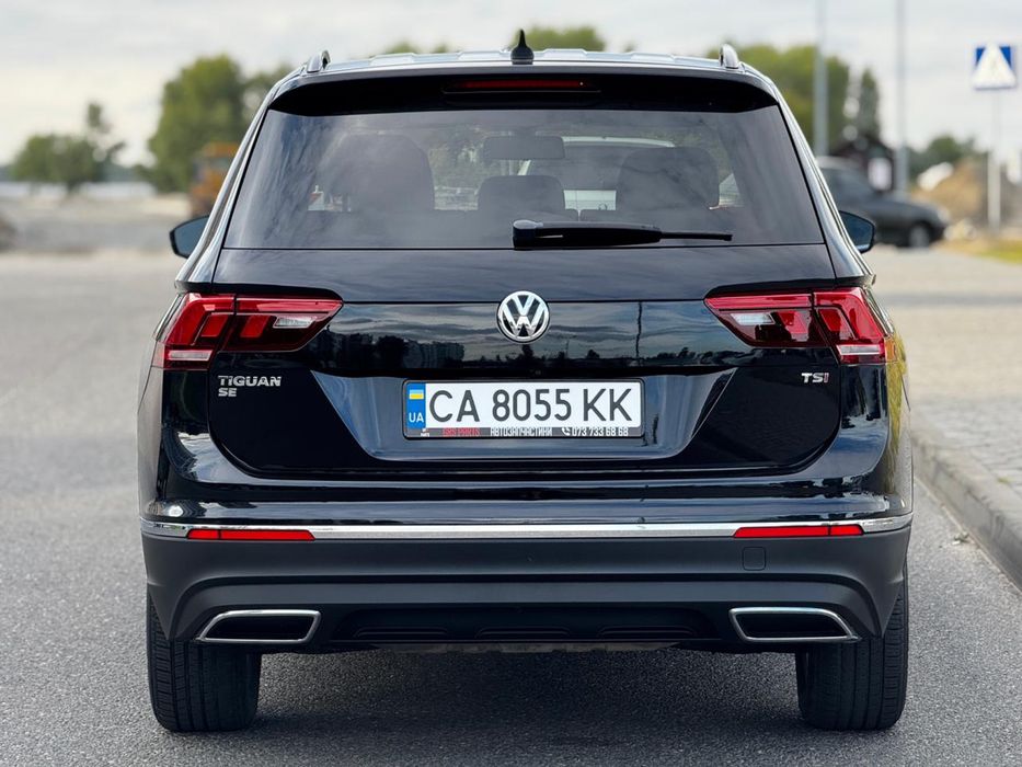 Продам автомобіль Volkswagen Tiguan