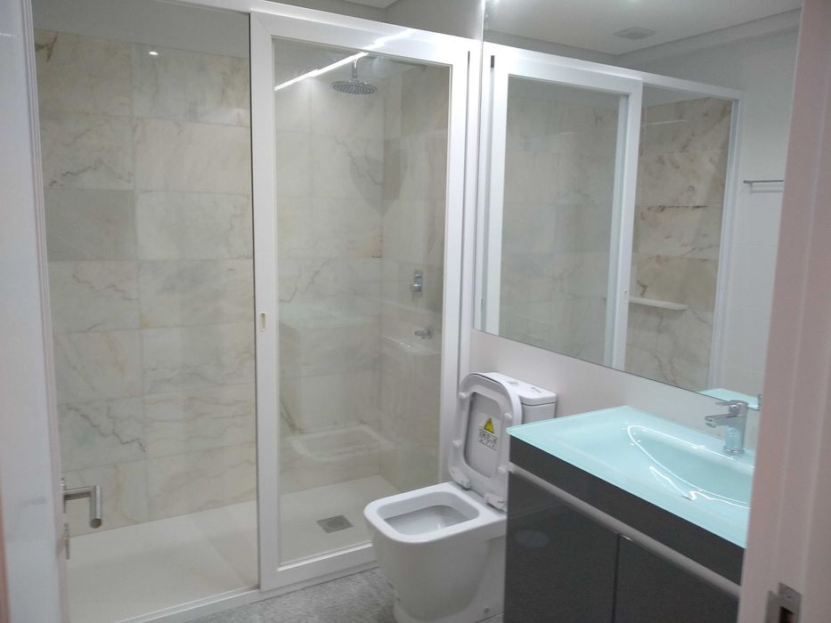 Apartamento em Pedroso,  T2 no 1º andar