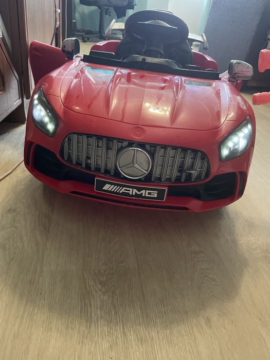 Детский электромобиль