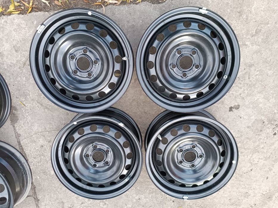 Nowe felgi 15 Toyota Yaris IV 5x100 ET45 Czujniki ciśnienia