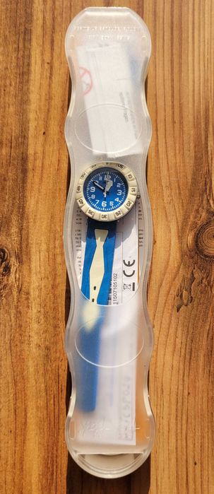 Zegarek SWATCH Flik Flak niebieski.