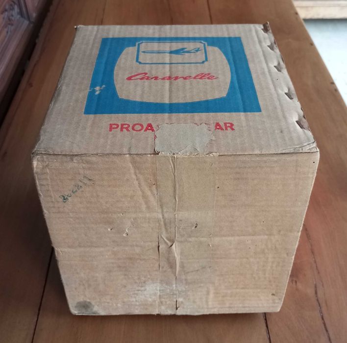 Antiga caixa publicitária Bolacha Maria em cartão