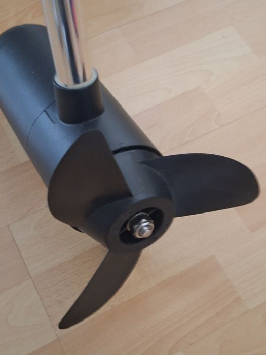 Silnik elektryczny zaburtowy 70 lbs nowy