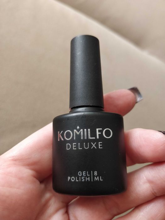 Новенька термо база для нігтів від Komilfo