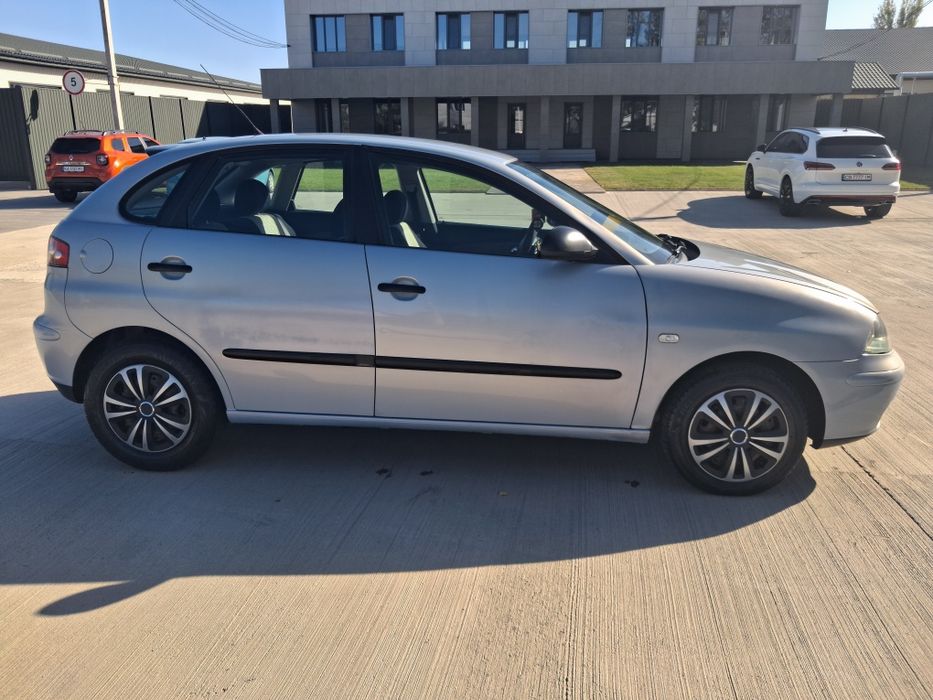 Продам SEAT IBIZA 2002 р, об'ємом 1.2