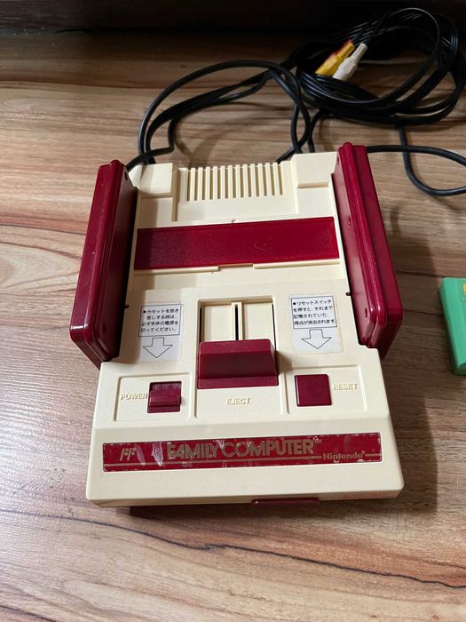 REZERWACJA Nintendo Famicom Family Computer (NES, Pegasus) AV mod