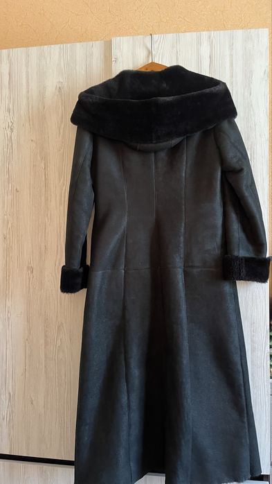 Дублёнка натуральная.Не ношенная.