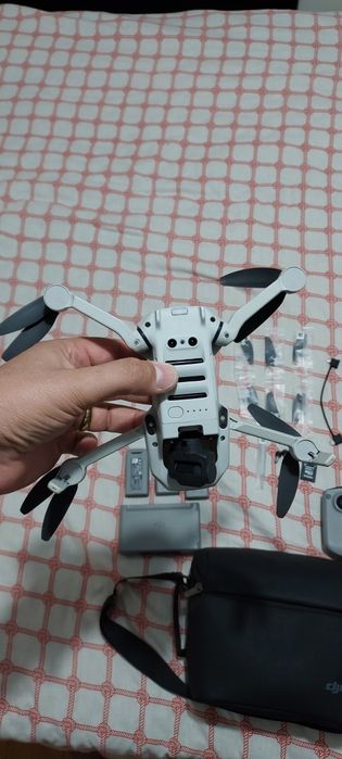 Dji mini 2 4k fly more combo