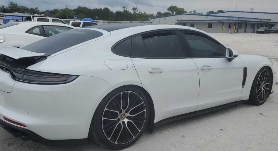Porsche Panamera 971 Передние и задние двери в цвет Разборка
