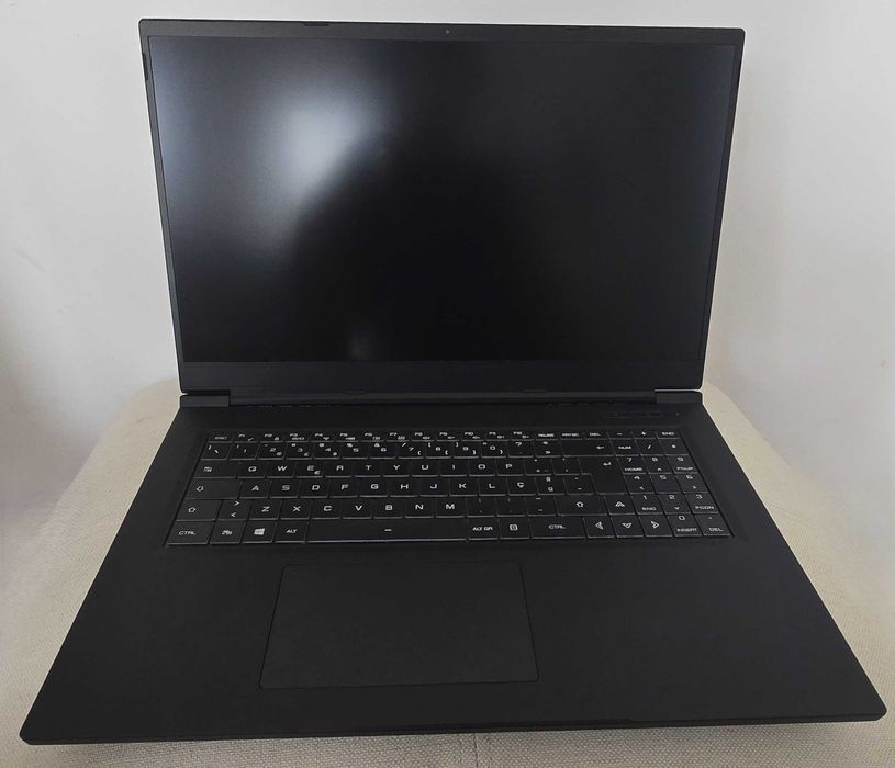 Portátil Gaming TongFang GM7ZN7P – RTX 3070/Ryzen 9 5900HX/QHD 165Hz