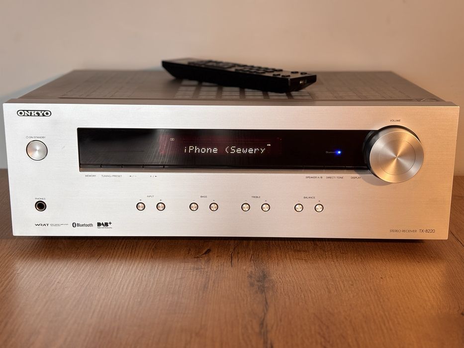 Amplituner stereo Onkyo Tx-8220
