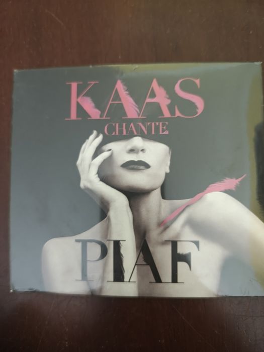 Vários CDs de música piaf